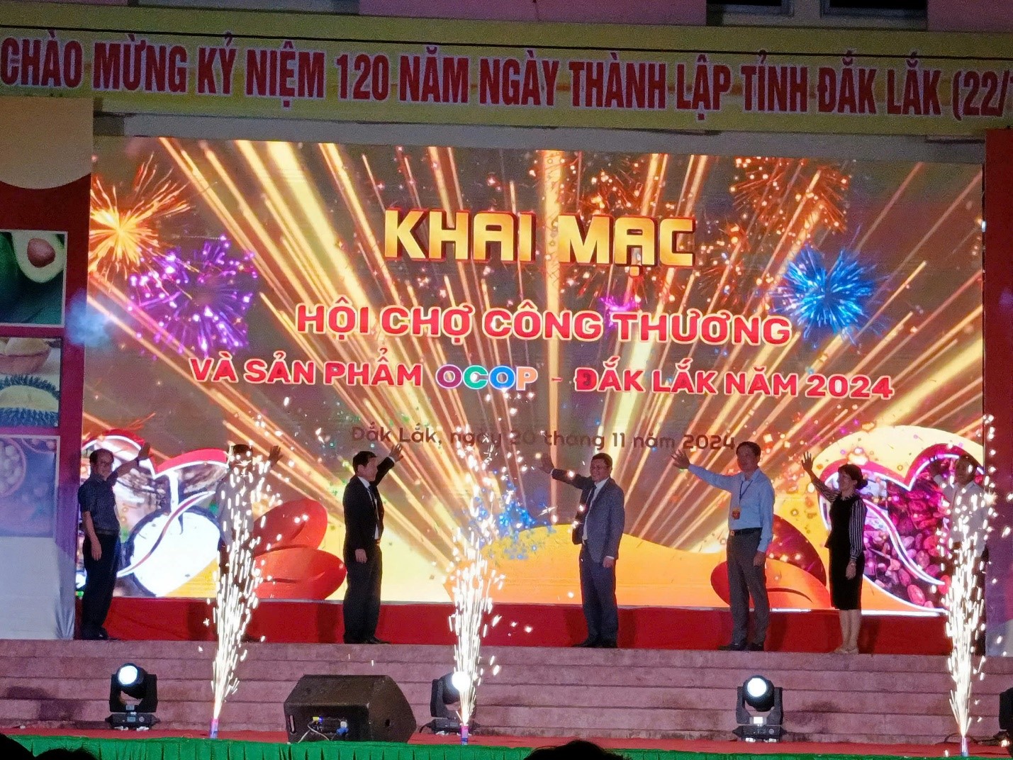 Khai mạc Hội chợ Công Thương và sản phẩm OCOP – Đắk Lắk năm 2024